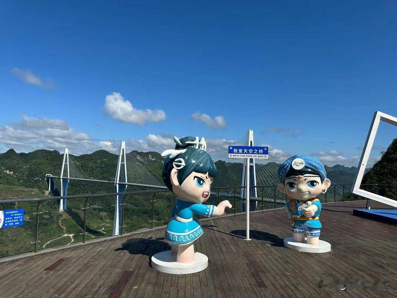 玛丽·奥利弗在《夏日》里写道：
告诉我，
你打算做什么？
用你仅此一次的、狂野而