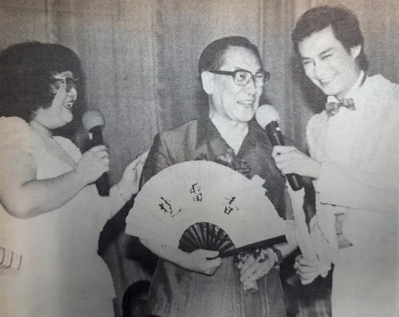 没想到向来只出现在军政史料里的蒋纬国，居然会和郑少秋、沈殿霞留下罕见同框！这张1