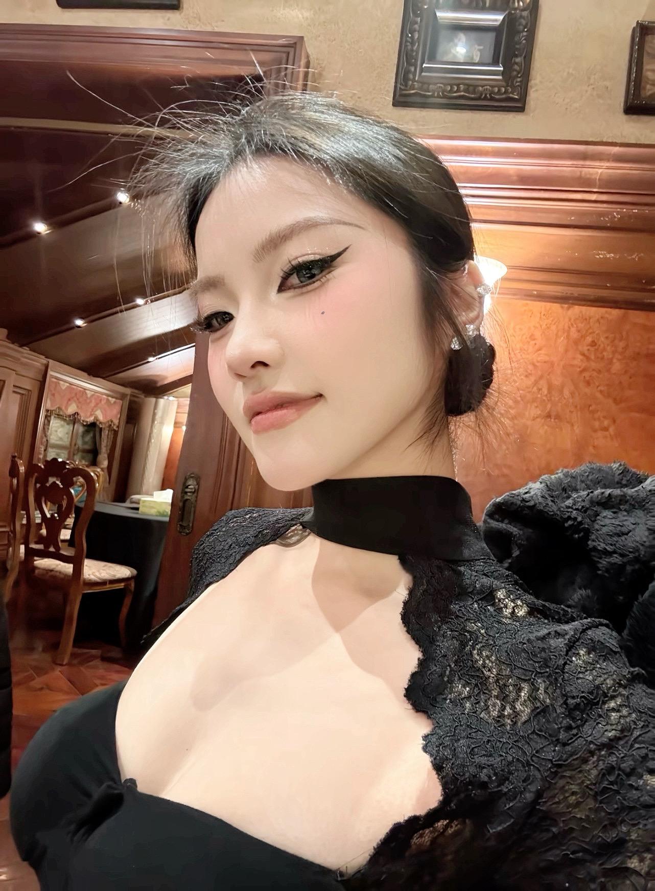 抱歉 睚眦必报 势力 虚荣 阴狠 不择手段在我这都是褒义词.