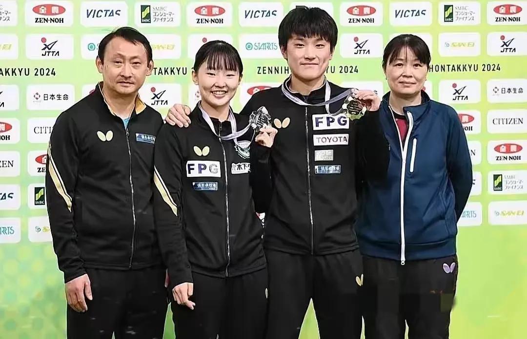 傲慢与偏见！不要说为了谁，不要说图什么，也不要绑架琢破嘴，假如换位去思考，你是张