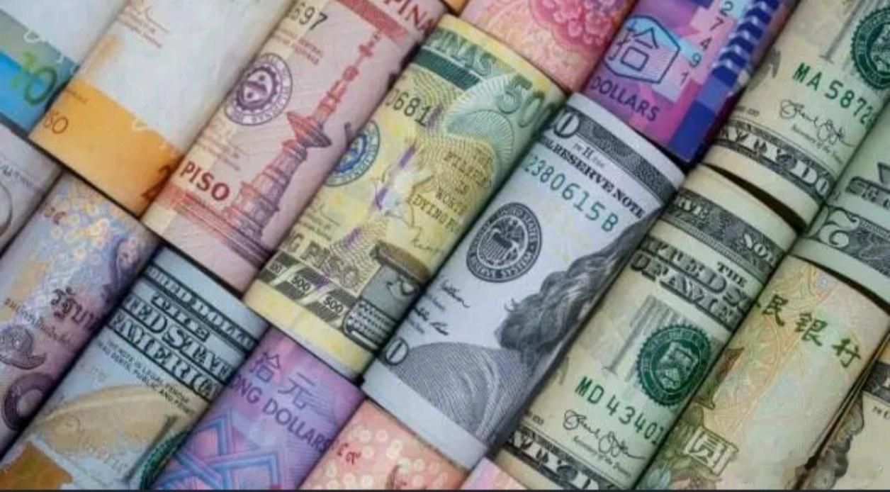 白宫表示，美国总统特朗普周五签署一项行政令，针对今年早些时候对几乎所有国家征收的