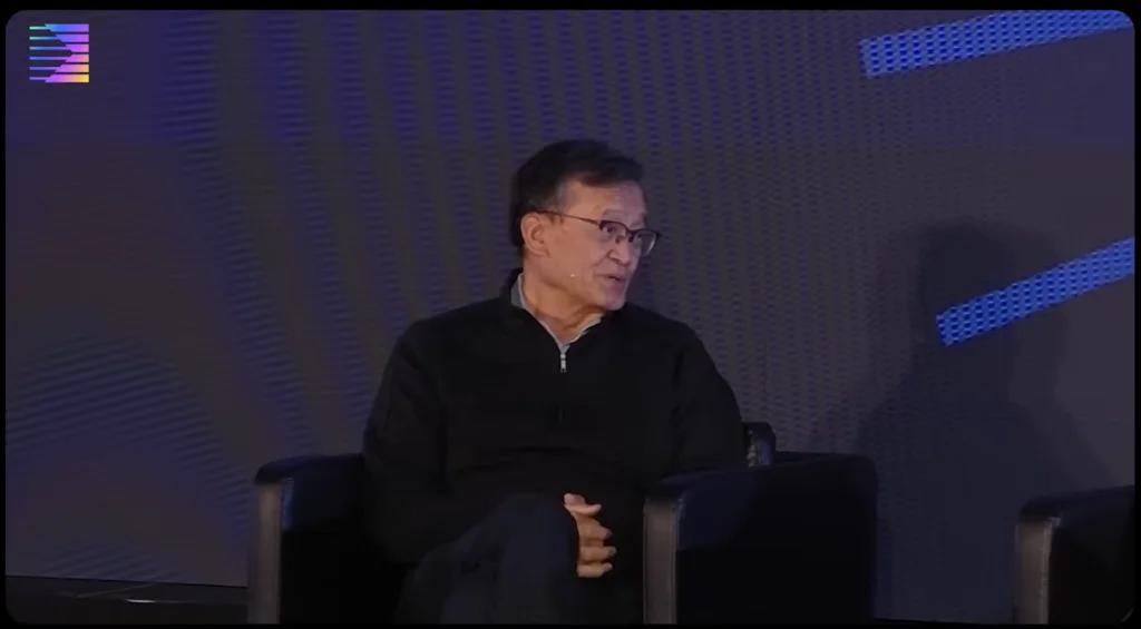 英特尔要做内存了？放话硬刚海力士！

在错过了移动互联网、云计算和AI大模型的三
