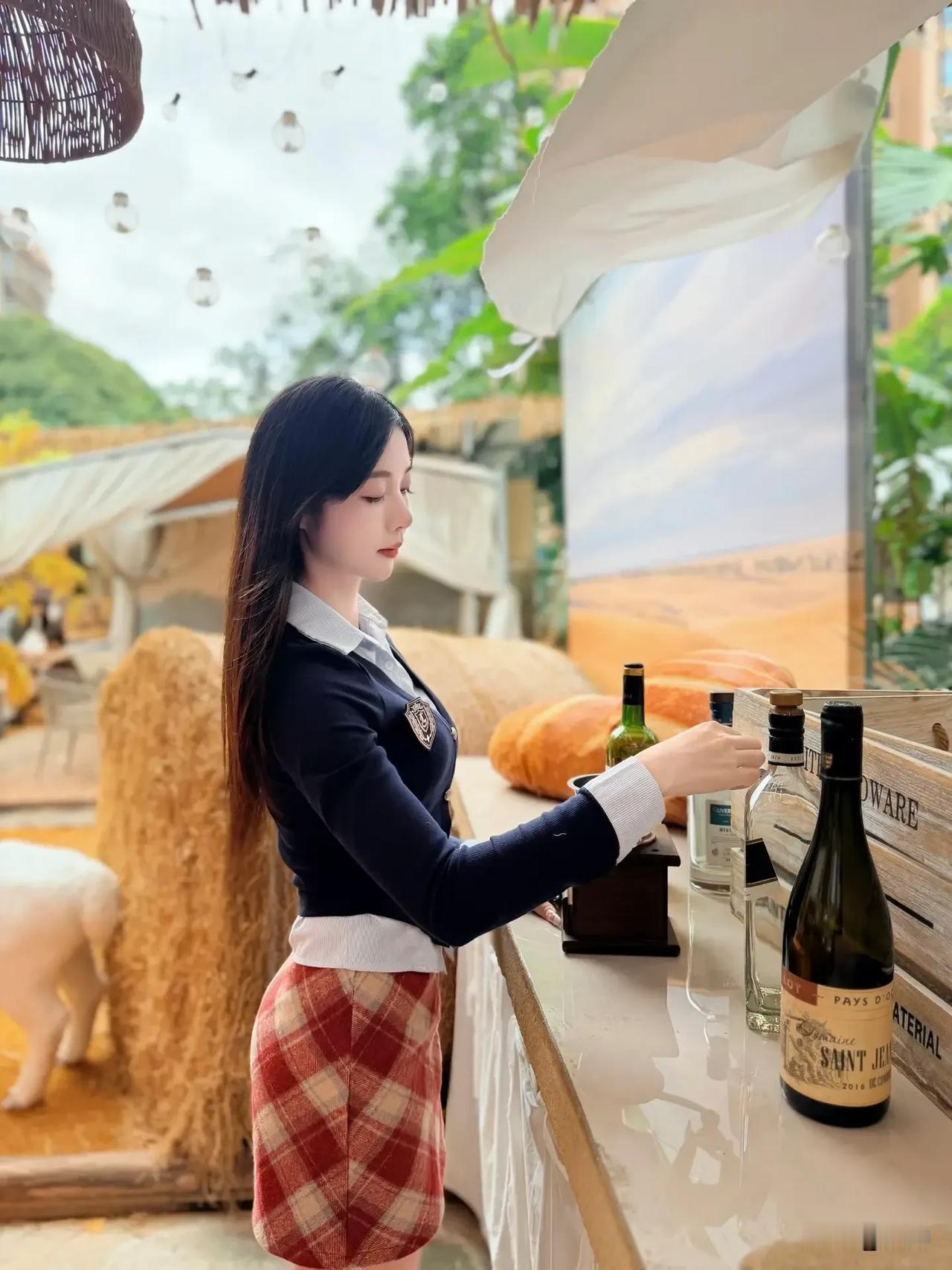 “才感秋来忽而已冬”
在这个落叶像雪的季节
 和同一个女生和好三次是什么心理 你