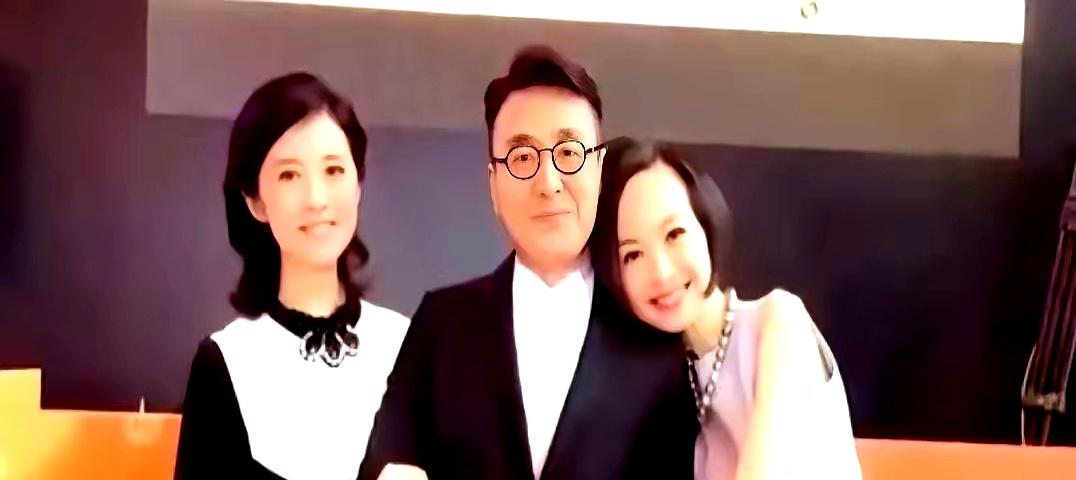 57岁的窦文涛至今坚持终身不婚，可他的好闺蜜，离过两次婚、身家丰厚的陈鲁豫，早就