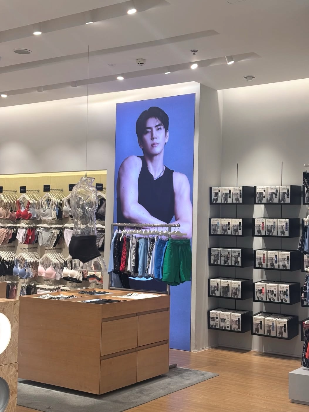 📍越南河内皇家城购物中心（Vincom Mega Mall Royal Cit