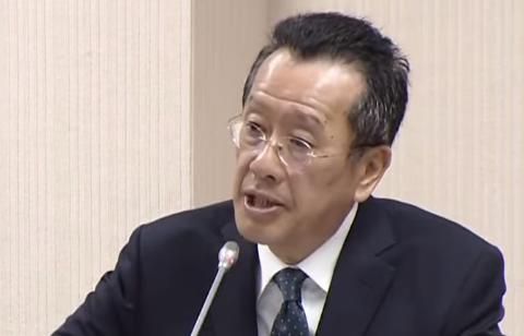 对于国民党主席郑丽文称1.25兆军购是绝对不可能通过的，而现在国民党一派认为8千