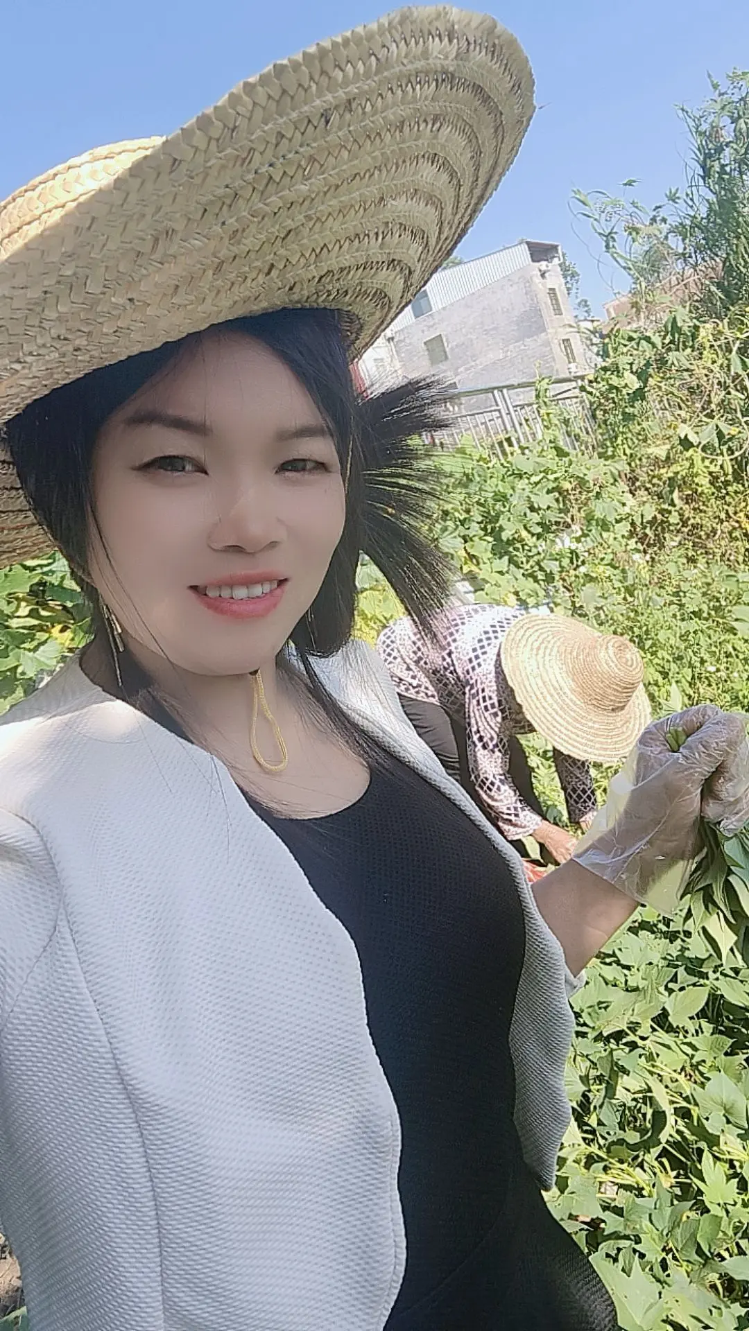 爱笑的傻丫头