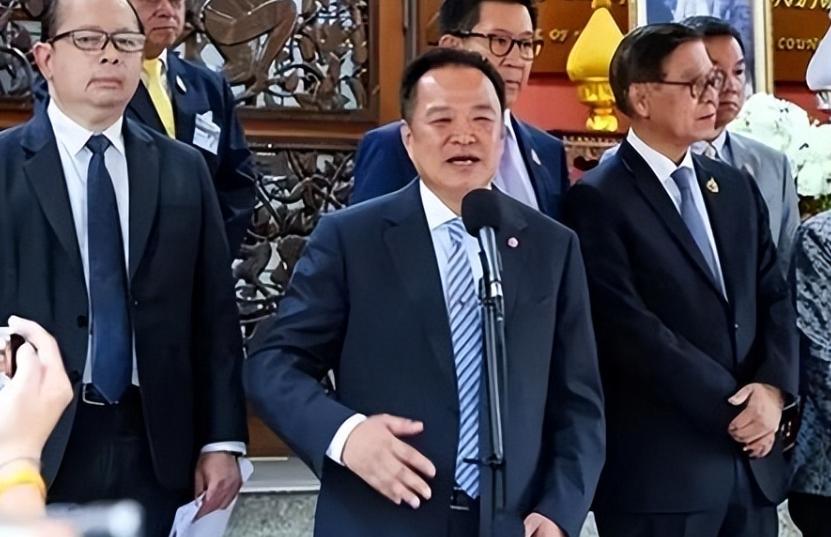 泰国政坛最近这出大戏，剧情转折简直比电视剧还快！

2月8日大选结束后，拿下最多