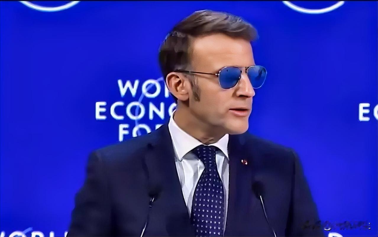 法国总统马克龙达沃斯论坛演讲:
我们崇尚尊重，而非霸凌。
我们信赖科学，而非阴谋