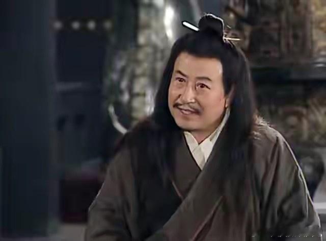 历史 公元前 506 年，楚平王的陵墓被炸开。伍子胥一脚踹开碎砖，冲进墓室，一把
