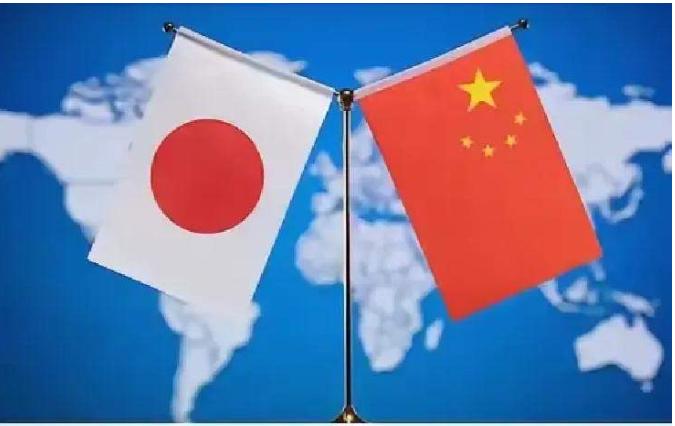 人挑好了，行李打包了，就是进不去中国大门。日本外务省急得团团转才回过味：这卡的根