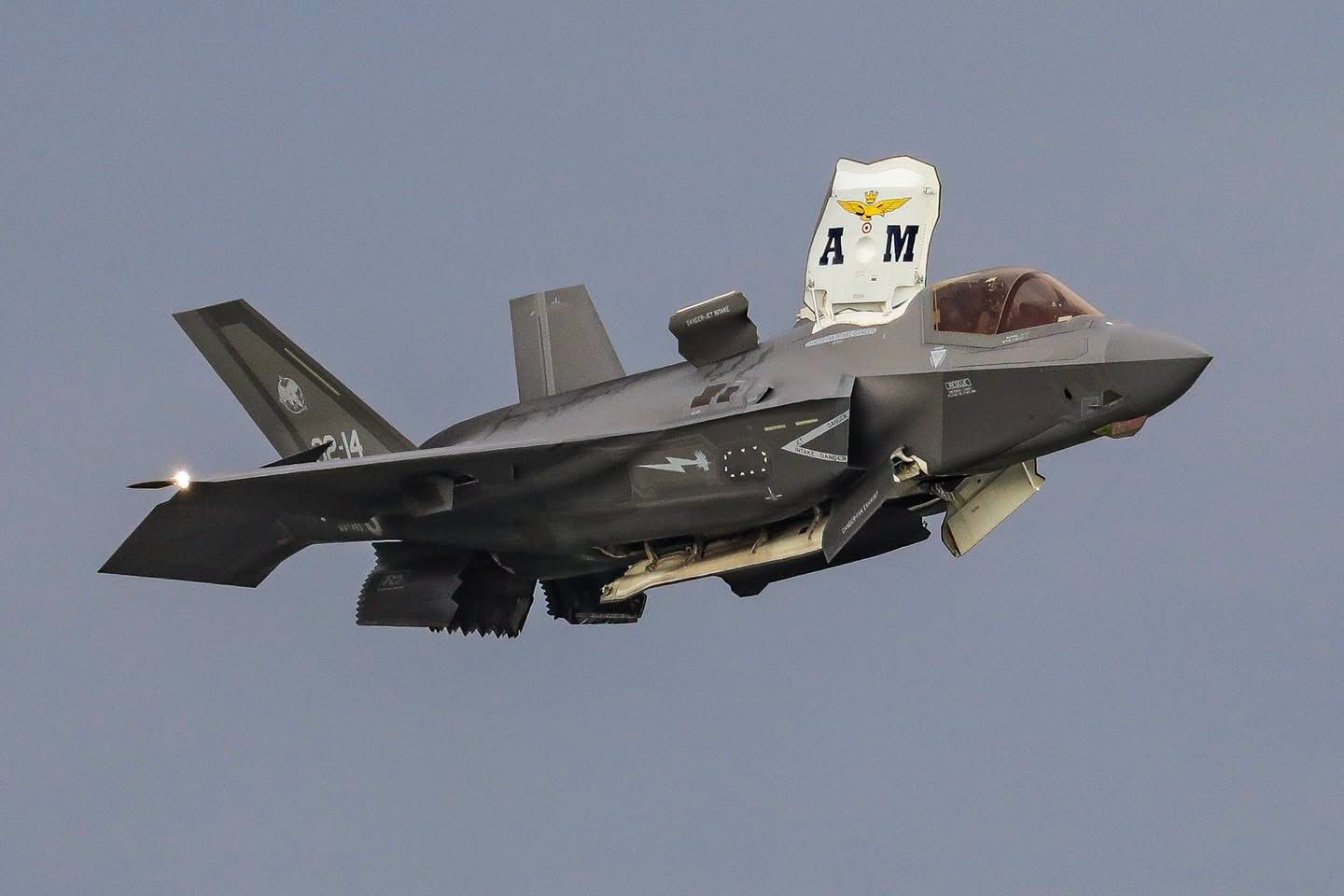 今日肥电军用飞机信息汇 F35BAM 32° Stormo 101° Grupp
