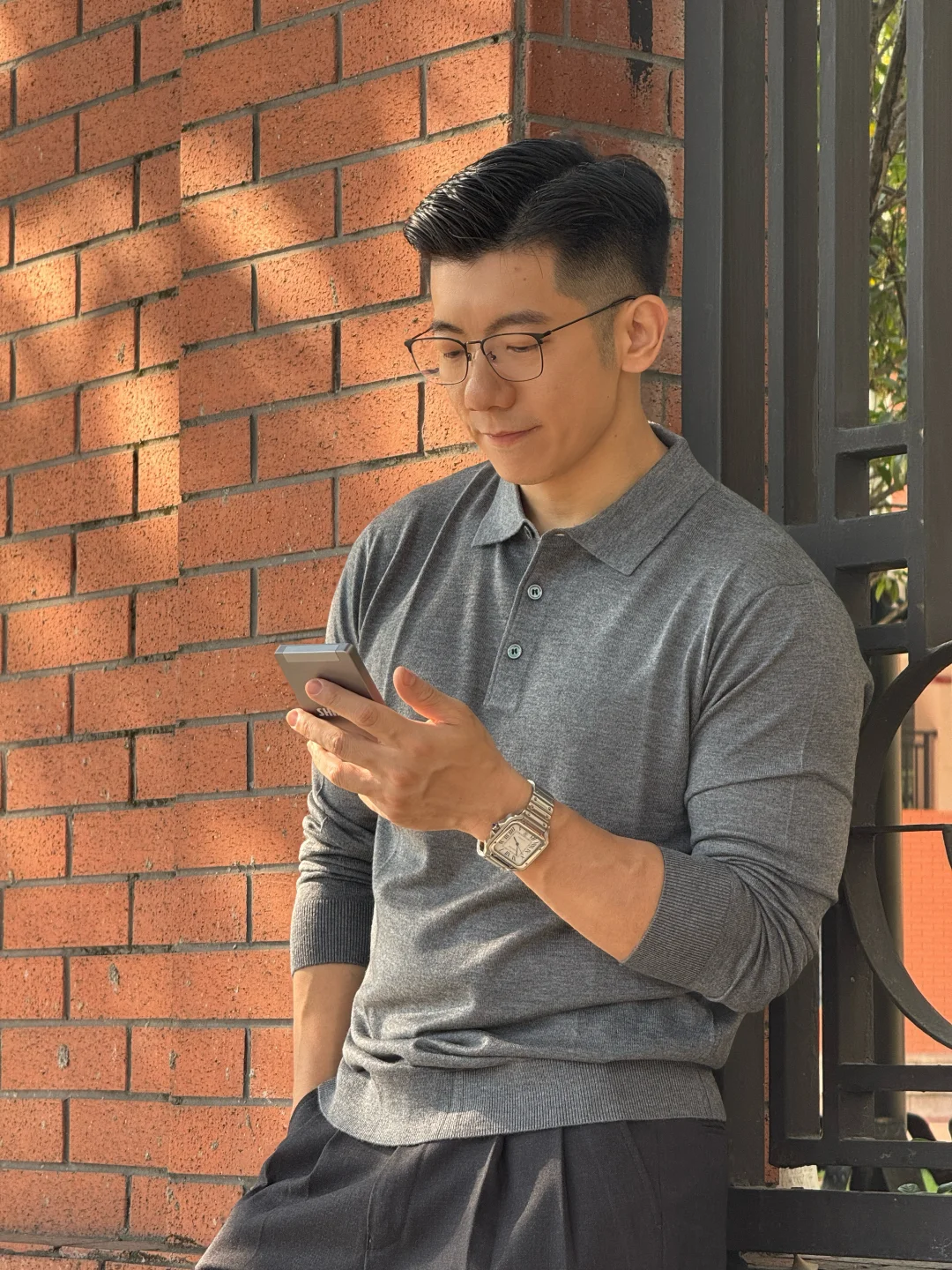 上班族男生💼是单穿针织衫的天气了