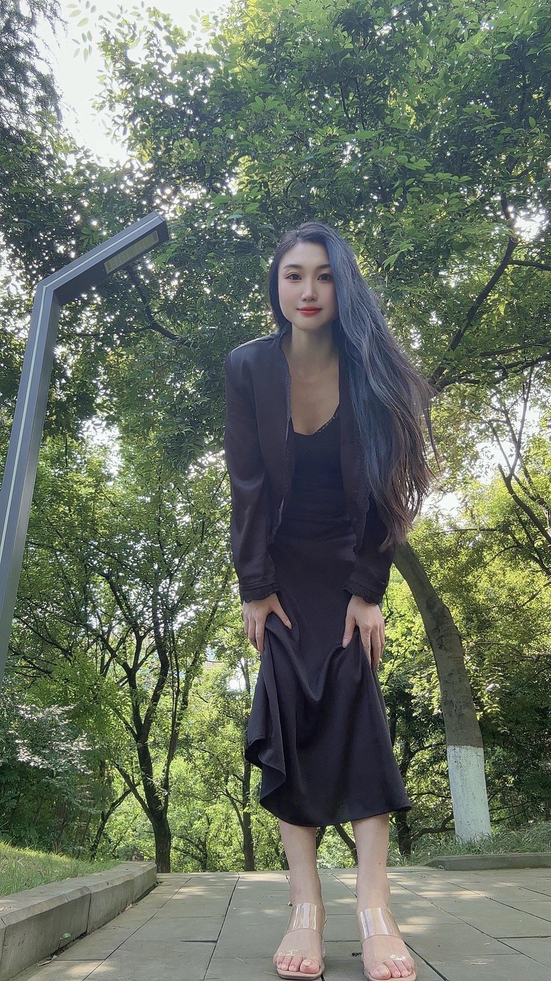 格局打开 520的意思其实是指 如果天降52亿到我身上 我一定对这个世界0句怨言