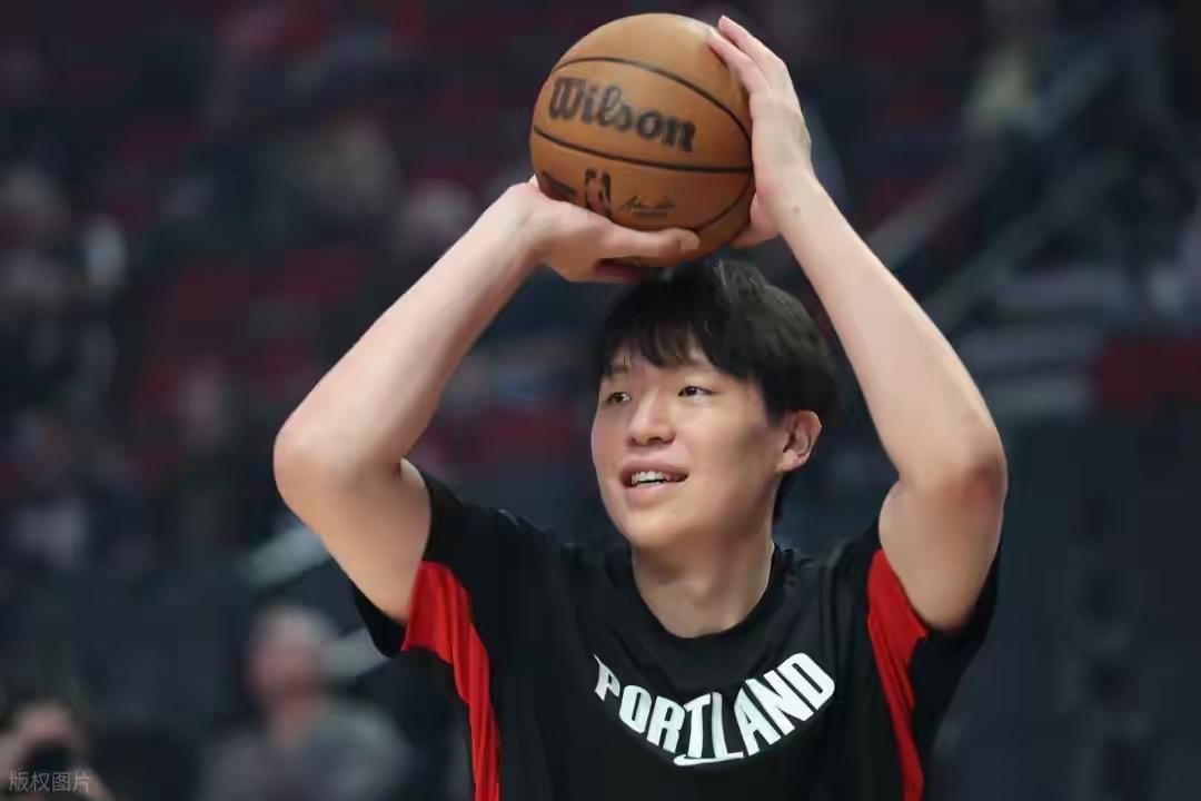 北京时间10月11日，NBA季前赛，开拓者主场以124-123险胜国王。杨瀚森出