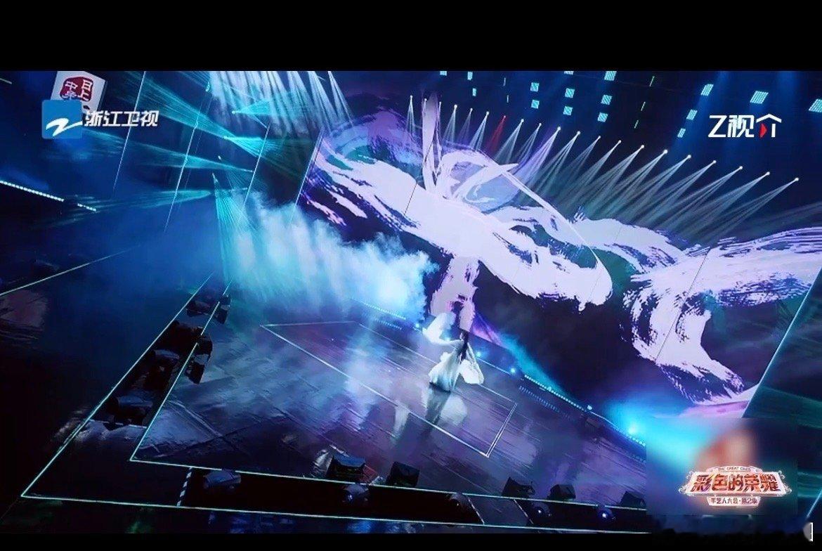 #李云霄水袖舞演绎水中宋韵#这场手艺人大会，李云霄用她独特的水袖舞为我们呈现了一