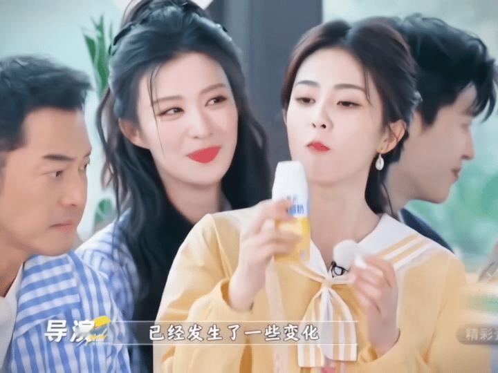 王楚然对白鹿生理性喜欢就喜欢看一些美女贴贴啊！太养眼了！ ​​​