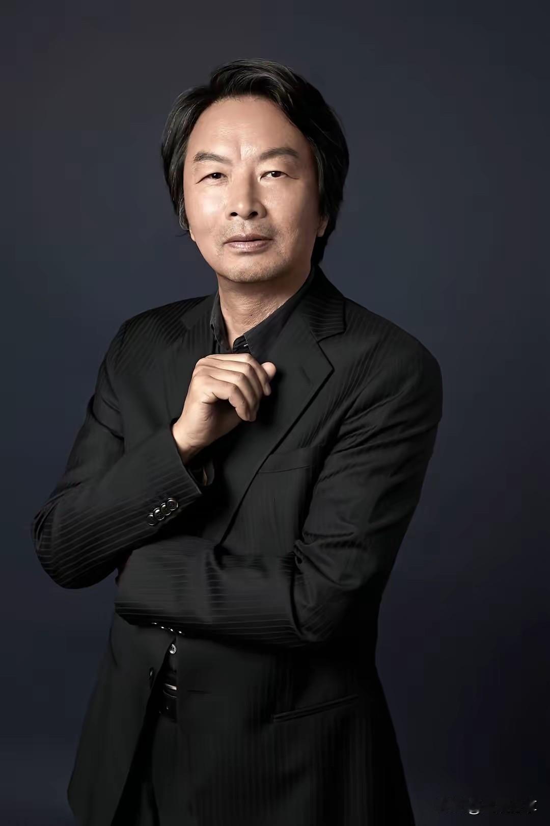 不要脸的哲学
 
刘震云说：“不要脸的人，成事儿最快，不要脸，听起来庸俗，实则境