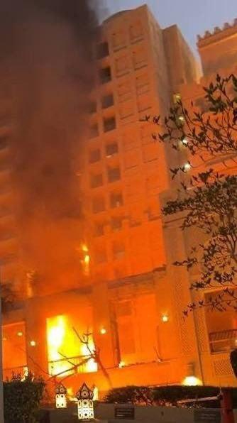 迪拜已经结束了，趁还能走就赶紧离开

迪拜房地产市场遭遇前所未有的冲击，过去五天