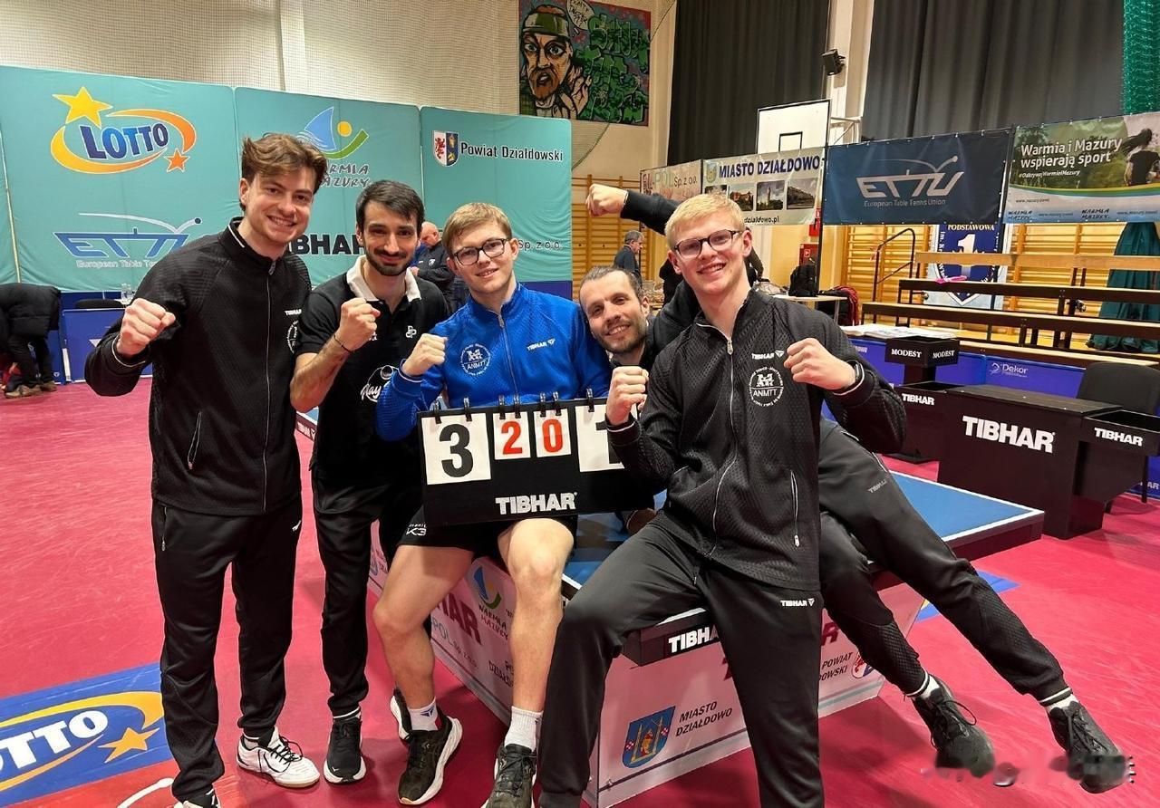 费利克斯·勒布伦：我很自豪能和球队一起晋级欧冠四强！ 🏆😍
我迫不及待地想去