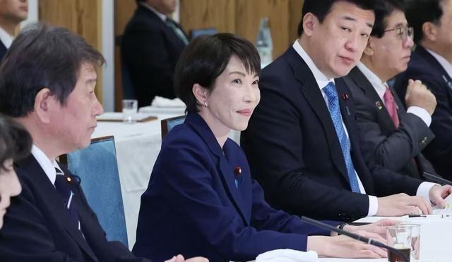 不搭理，日本想和中国聊，日本内阁秘书长在例行记者会上表示：呼吁中国涉及日本食品和