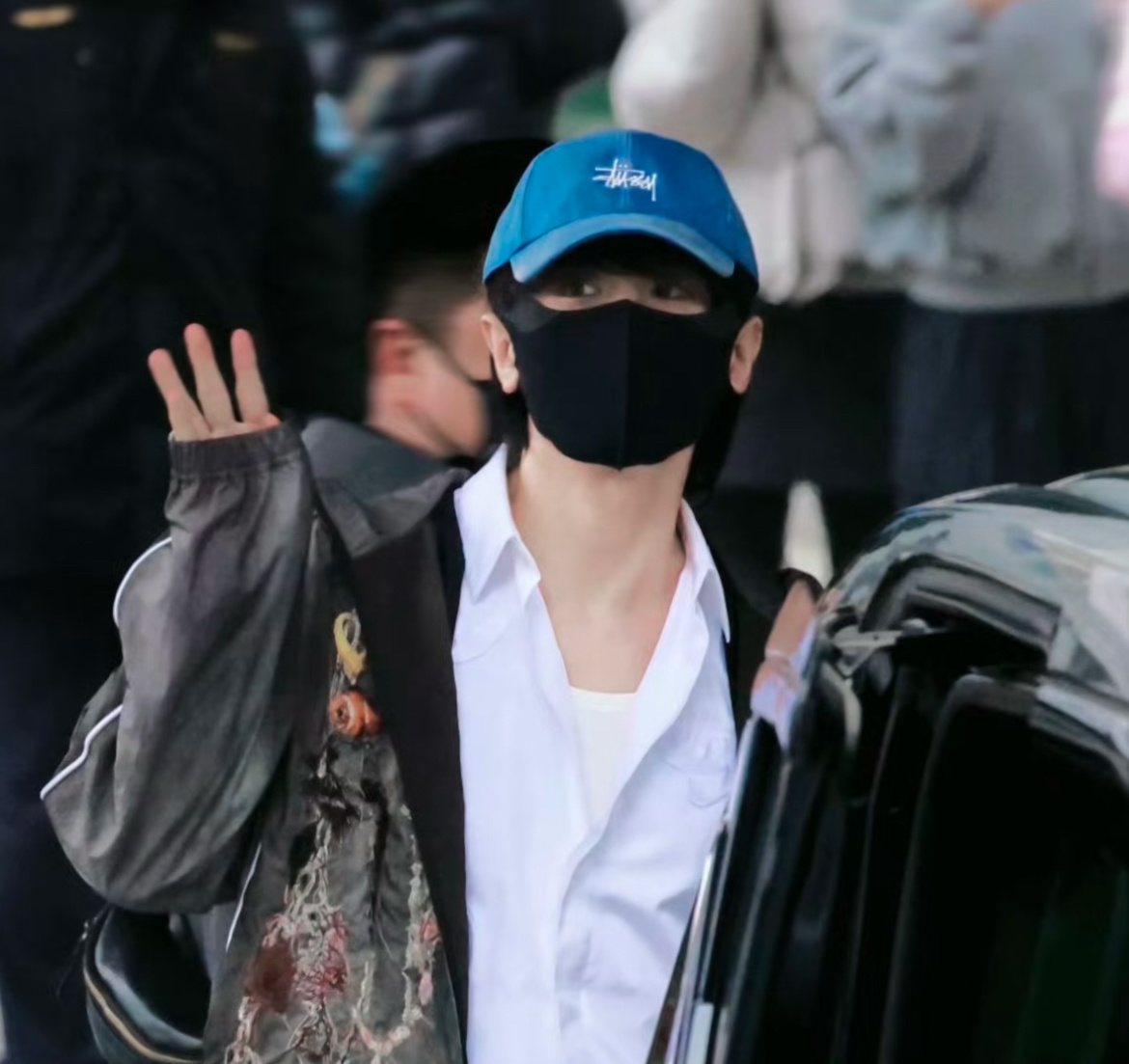 成毅年后状态太好了年后的状态好到犯规，清清爽爽，白白净净，自带干净少年感，逆生长