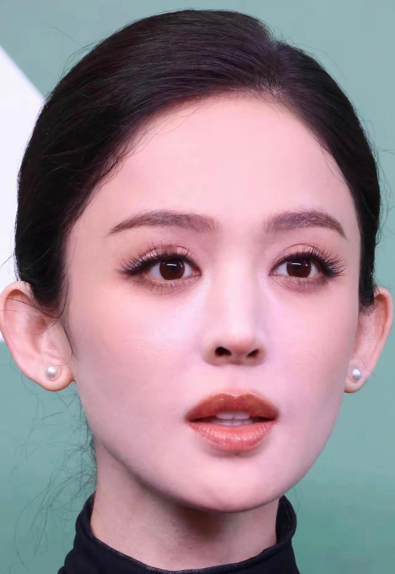 抛开身材差距，女星大头贴对比，颜值高低一目了然 