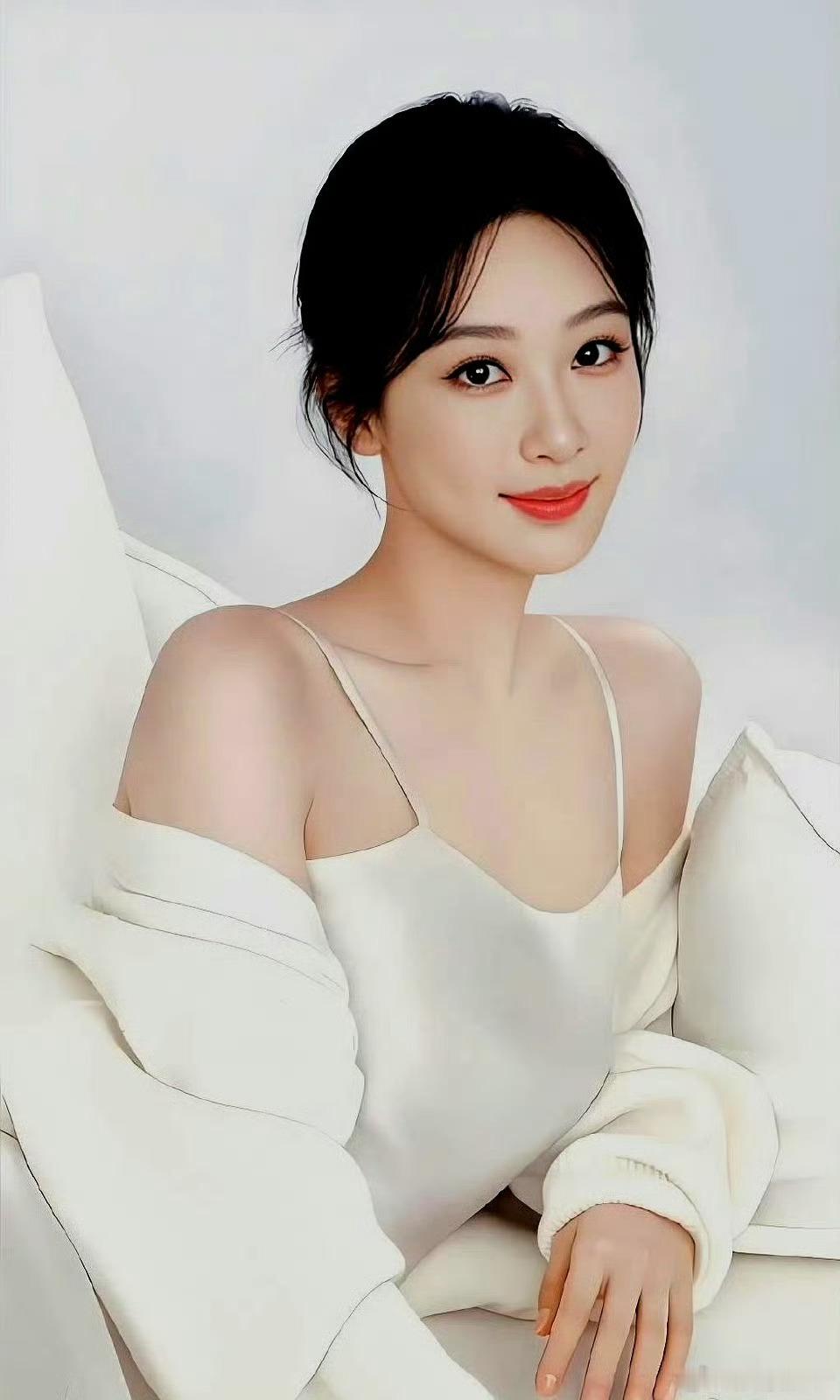 素面朝天·默斋主人原创散文夜读旧札，见古人一语：“人品做到极处，无有他奇，只是本