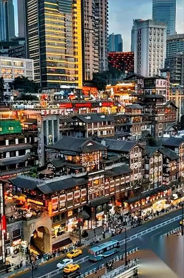 国庆连放八天！这消息炸了

但有个提醒必须提前知道

这次放假可不是简单歇着——