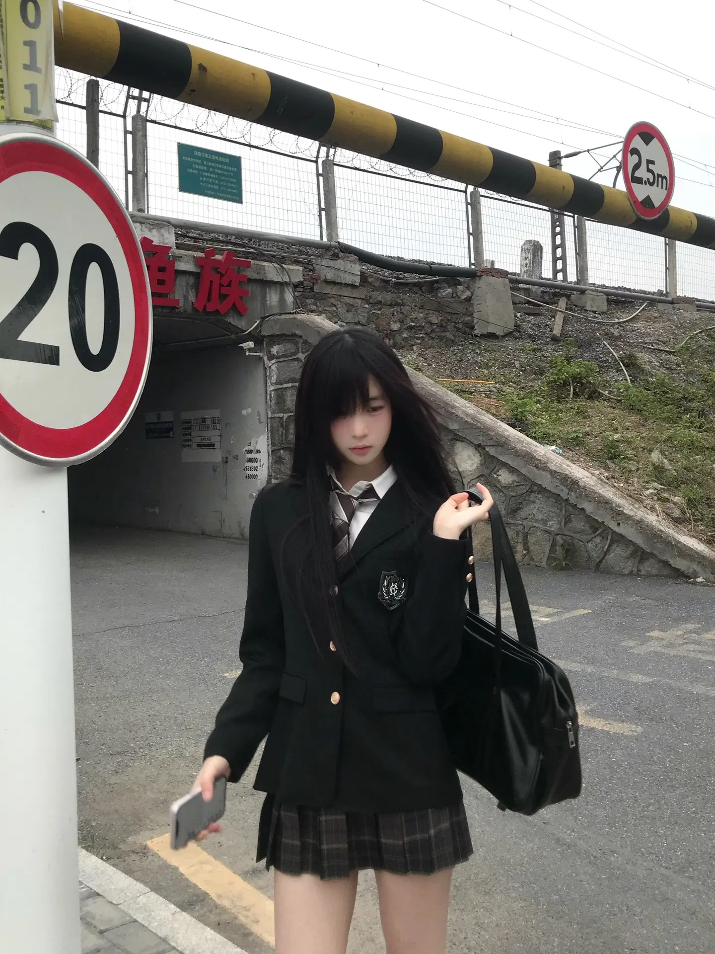 好吧 今天也很帅
