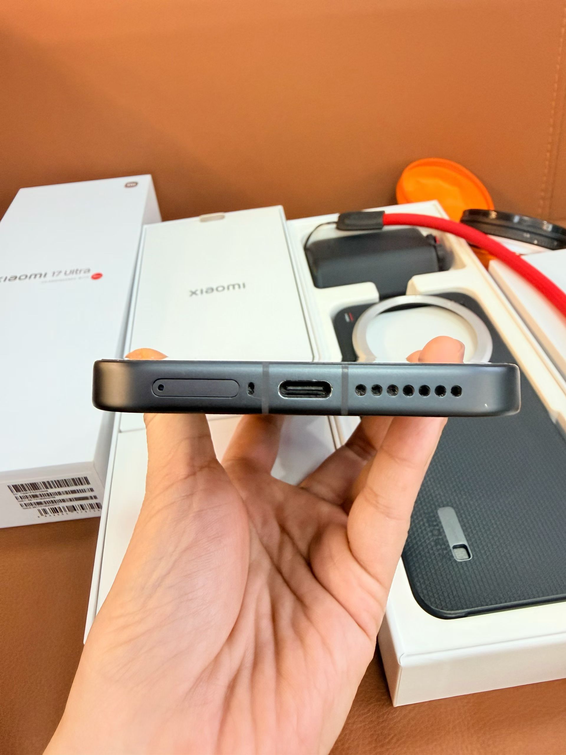 精品二手机小米17 Ultra 16+512G银黑带专业摄影套装，电池效率98%