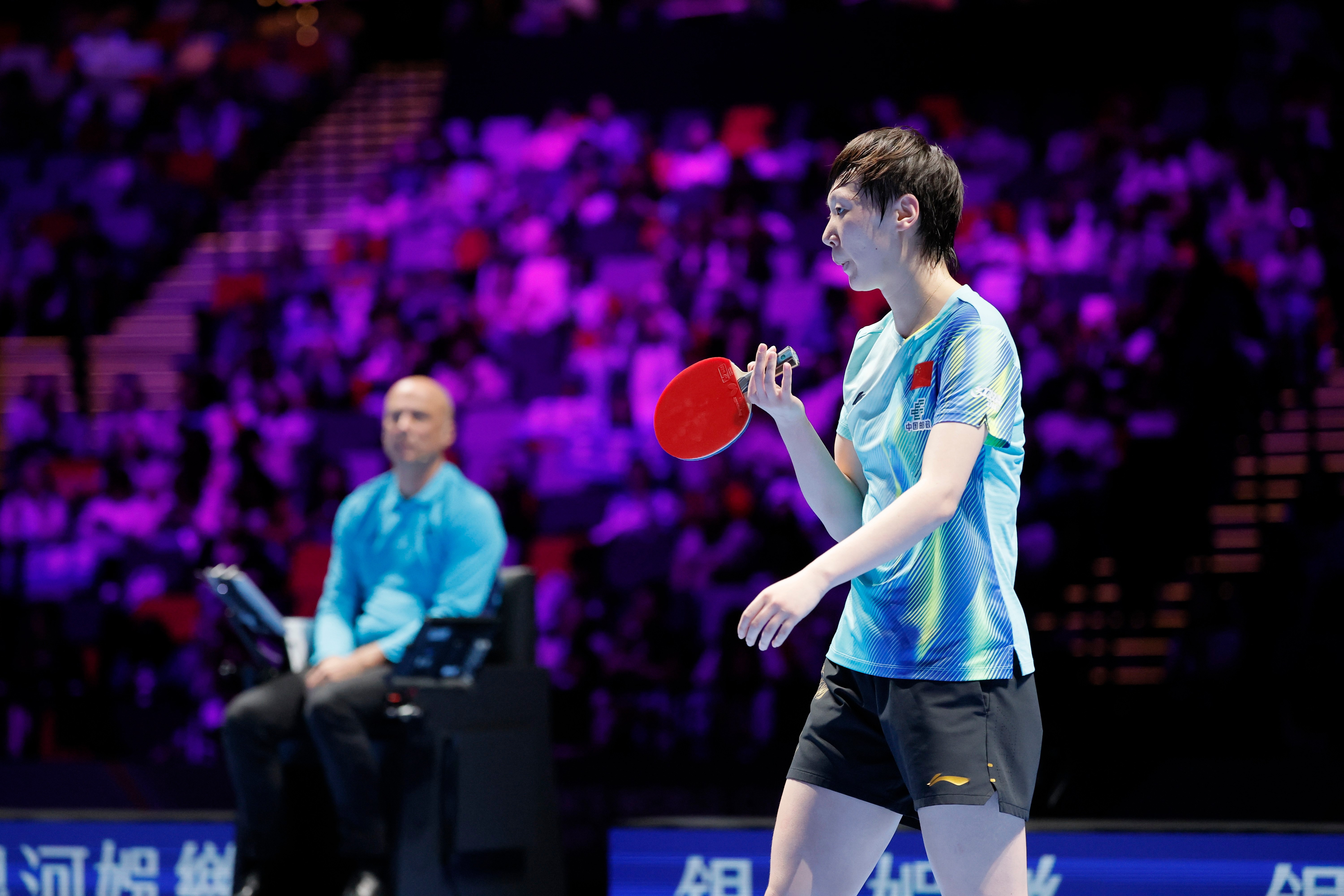 王曼昱怒吼庆祝王曼昱拿下硬仗 260404澳门世界杯1/4决赛 | 中体6澳门世