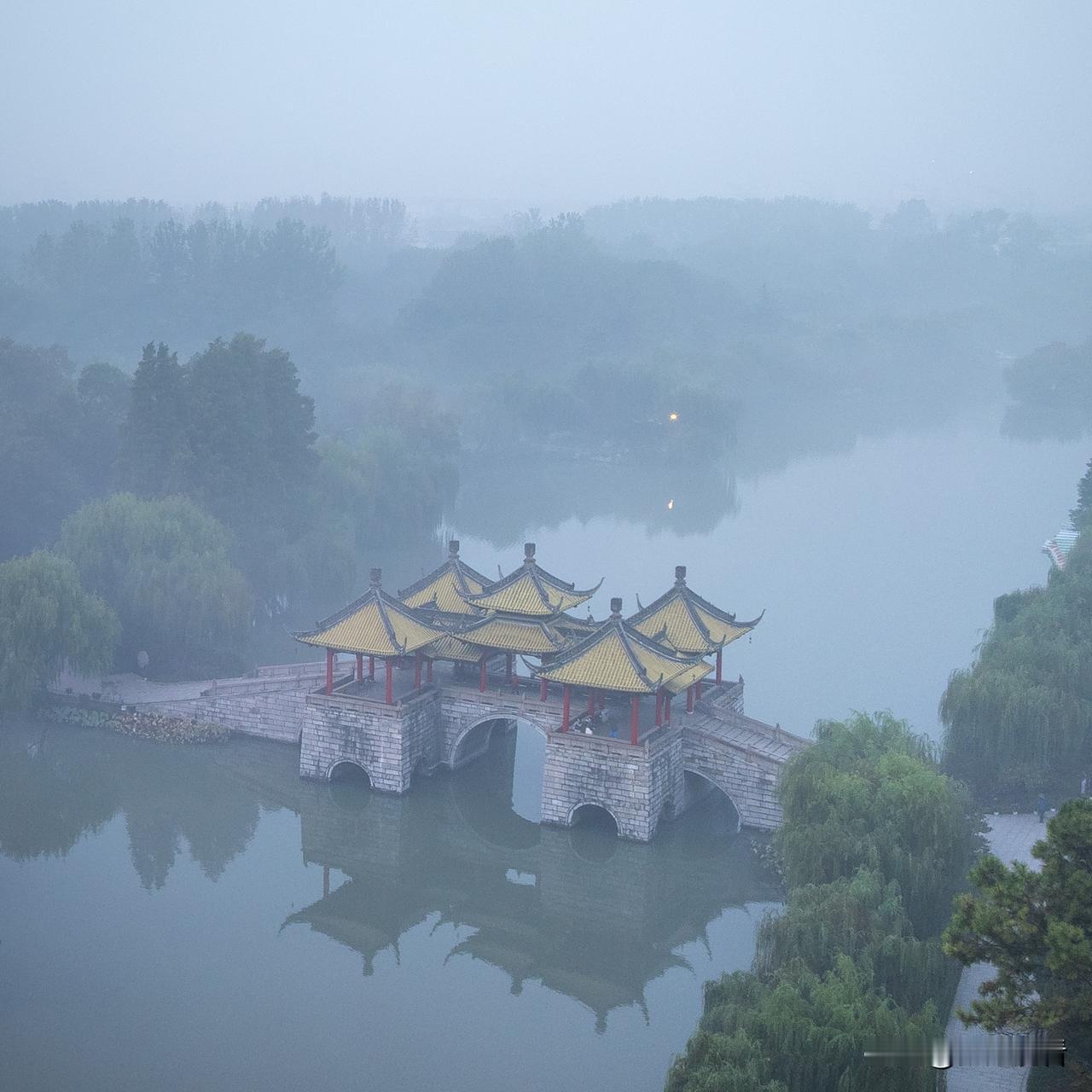 扬州人狂喜！瘦西湖本周末免费冲
 
扬州瘦西湖这个周末直接免费开放，错过真的要拍