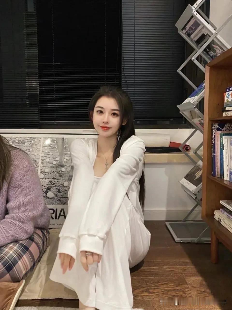 你说你变了，可我还依旧是我，也许你转变的太快，也许我需要的时间太长，我相信随着时