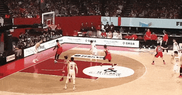 日本人还能这样上膝盖啊，赵继伟足够冷静，好评！现在是我们领先，别跟日本人一般见识