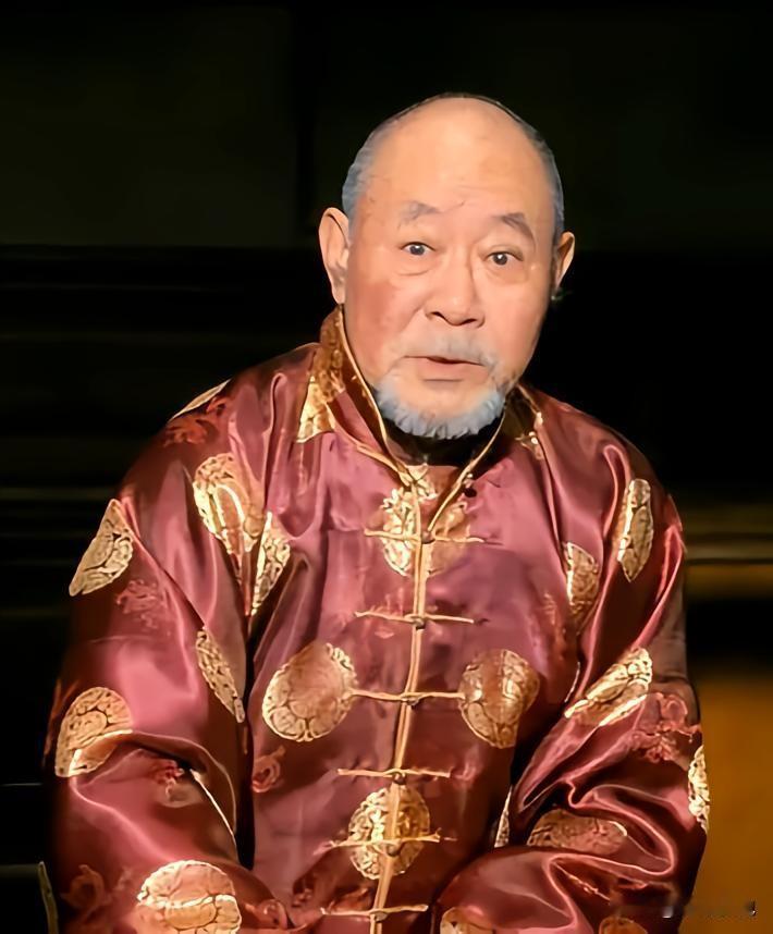 姜洪齐，抗美援朝老兵，曾担任部队干部，参与了抗美援朝战争。
军人（工程兵/军医）