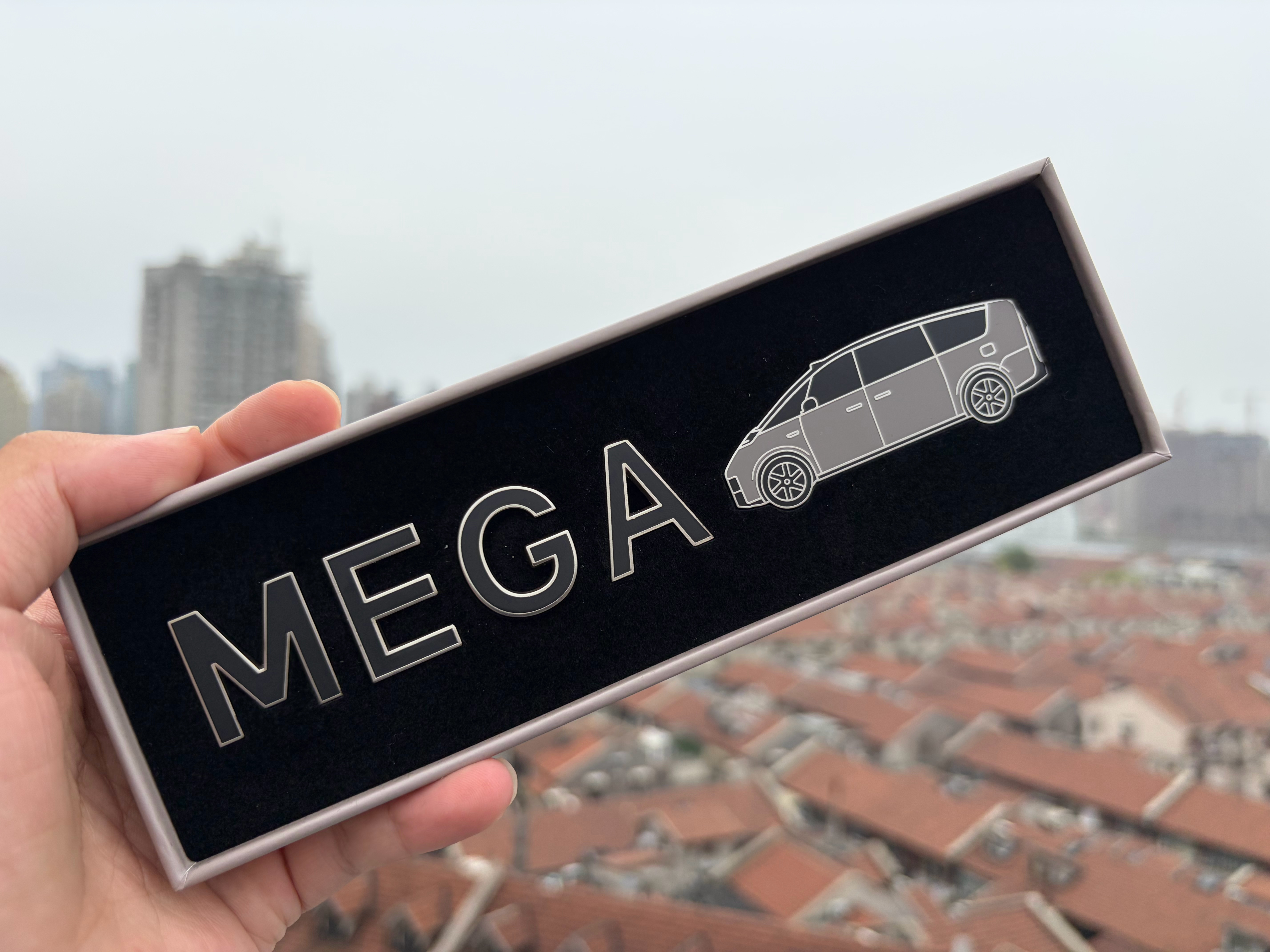 早上好，关注、评论，送5个MEGA冰箱贴。  抽奖详情