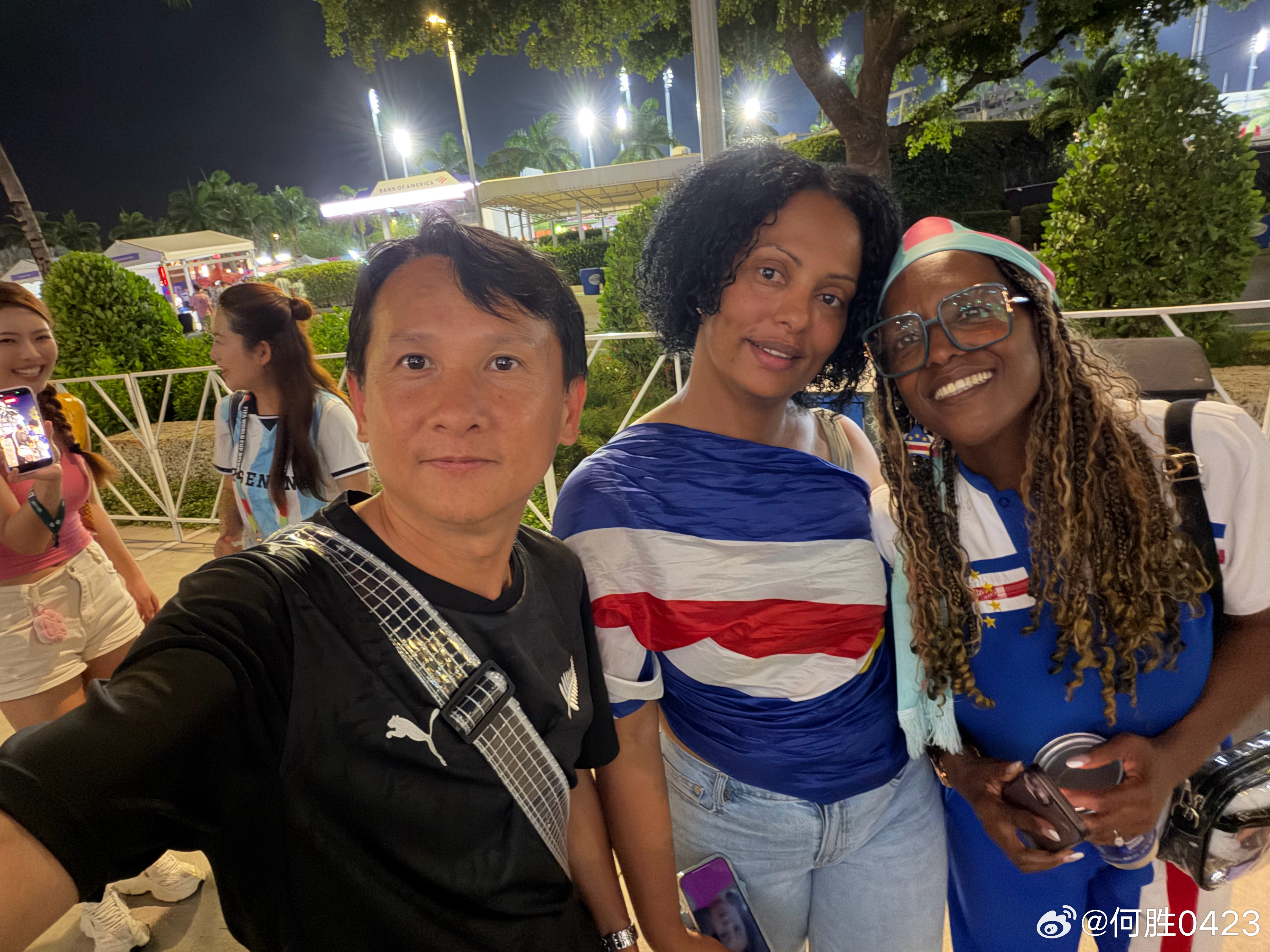 一晚没睡，两天跨越两个国家，看了两场史诗级比赛，本届世界杯已经没有遗憾了，什么决
