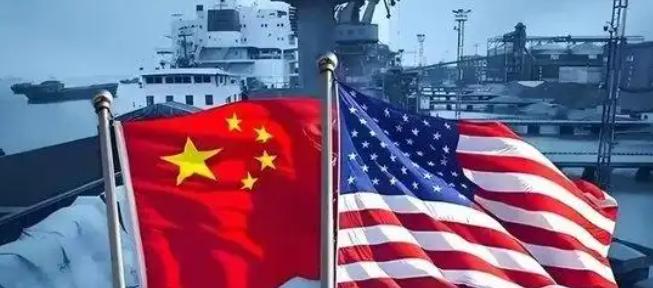 不出意外，还是被不少人提前说中了！很多人觉得，美国最怕的是那高达39万亿的国债失