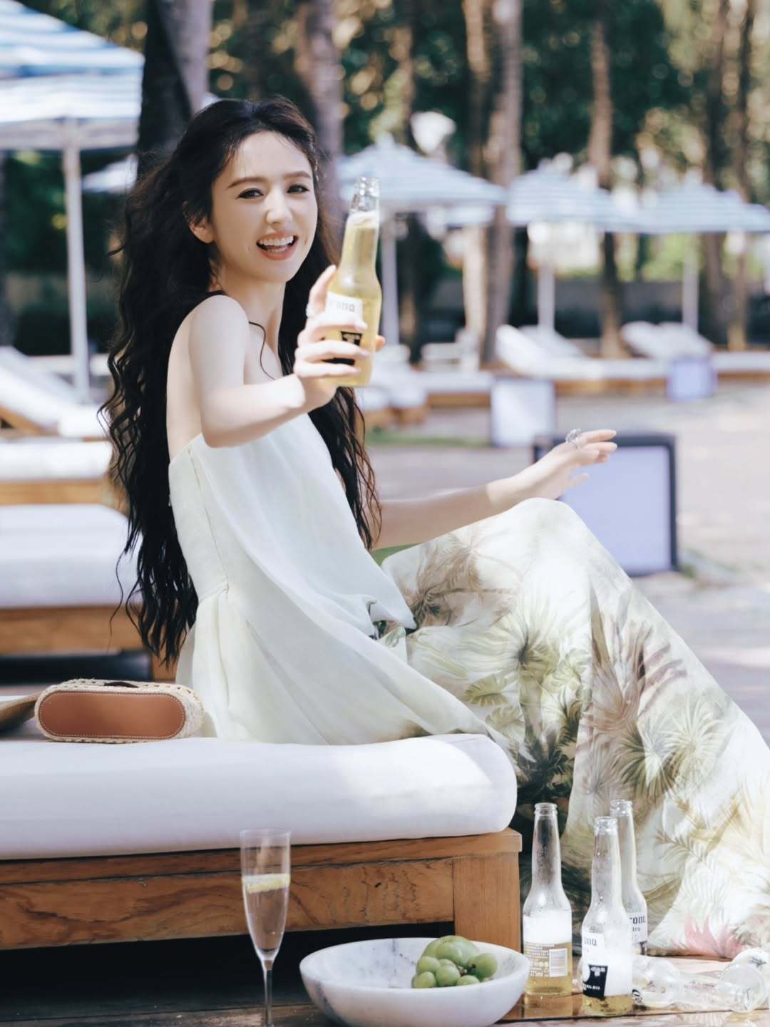 佟丽娅 ​​​