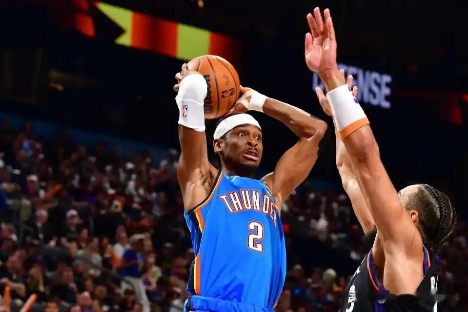 看完雷霆和太阳的首轮G4
发现了一个残酷的事实
那就是与雷霆相比，太阳缺少最重要