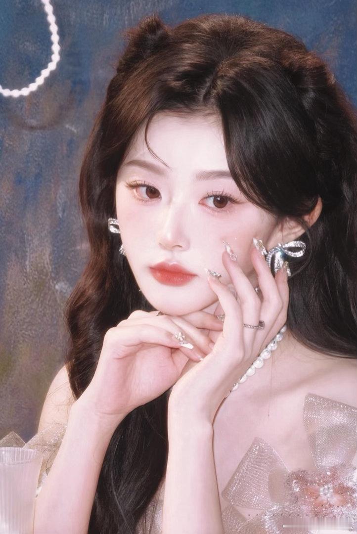 孔雪儿完全真人芭比 此女的本体是只猫猫来的🐱萌晕 