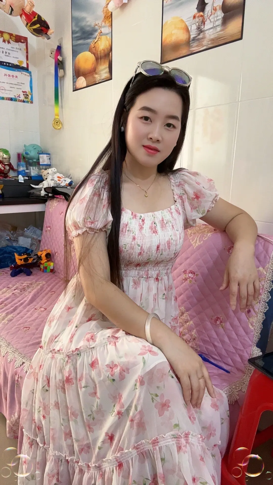 男人听老婆的话，老婆就会更听话，男人不听老婆的话就会花更多的时间去吵架...