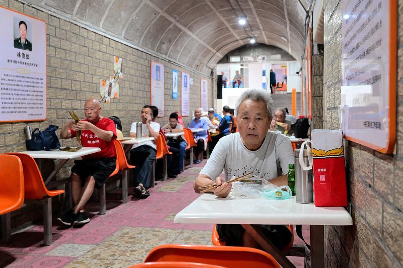 洛阳免费帮市民检测食品安全，这事儿太赞了！现在食品安全问题层出不穷，大家都担心自