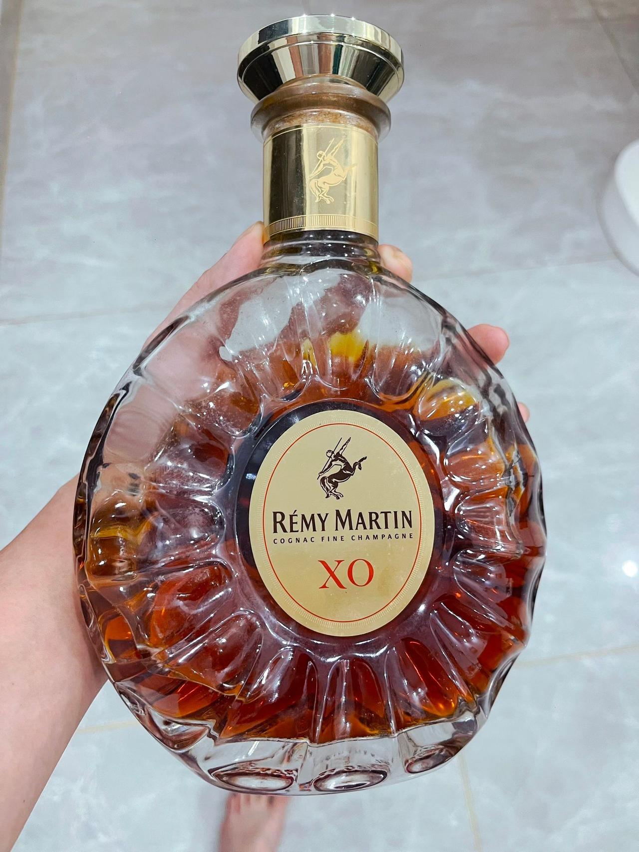 我国排名前8的姓氏：多少姓氏百家姓中已不见！
第8名：赵姓，2870万人
第7名