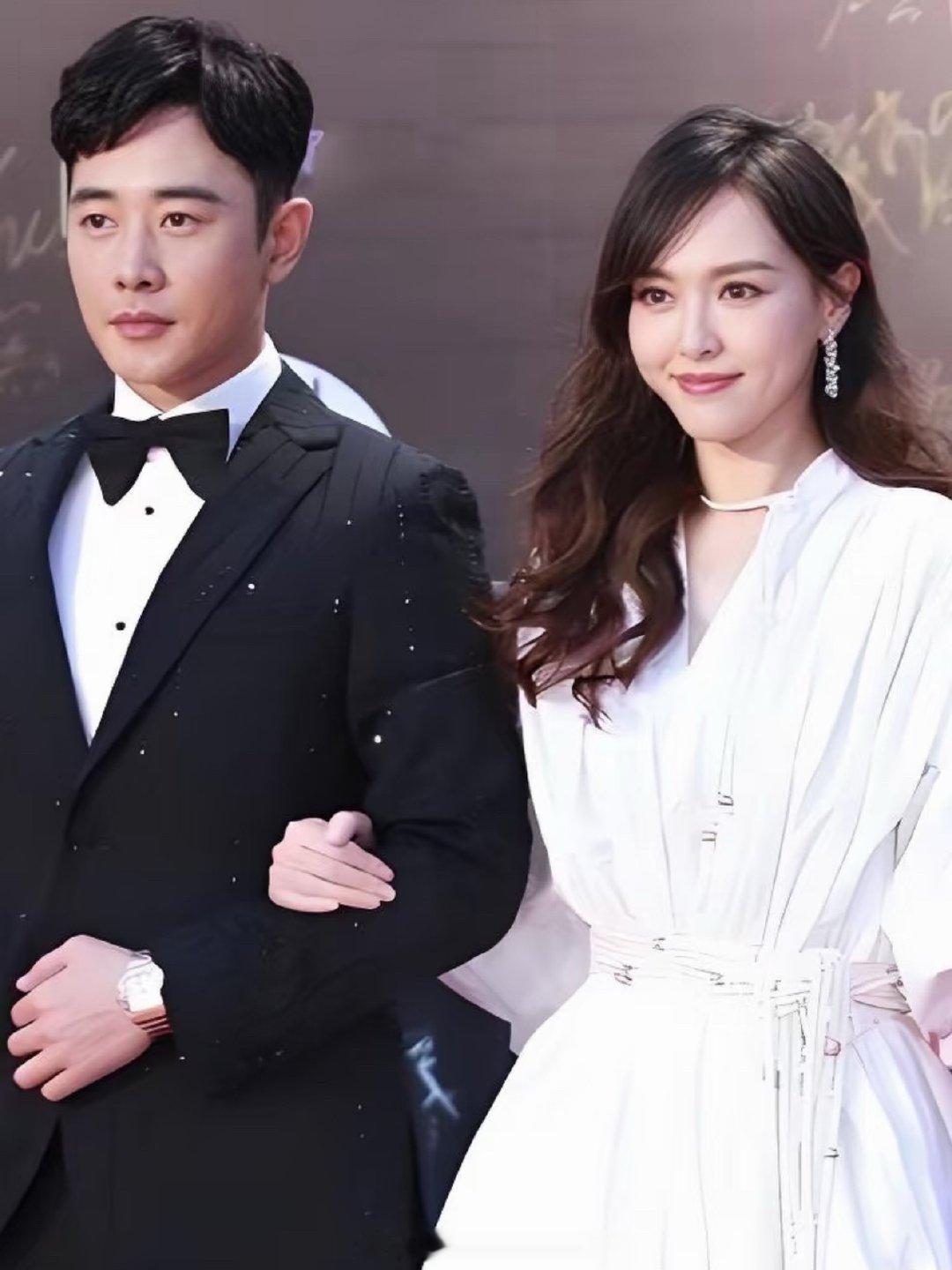 曝唐嫣罗晋经常一起参加女儿活动唐嫣罗晋如果离婚，谁还会相信爱情呐！！ 
