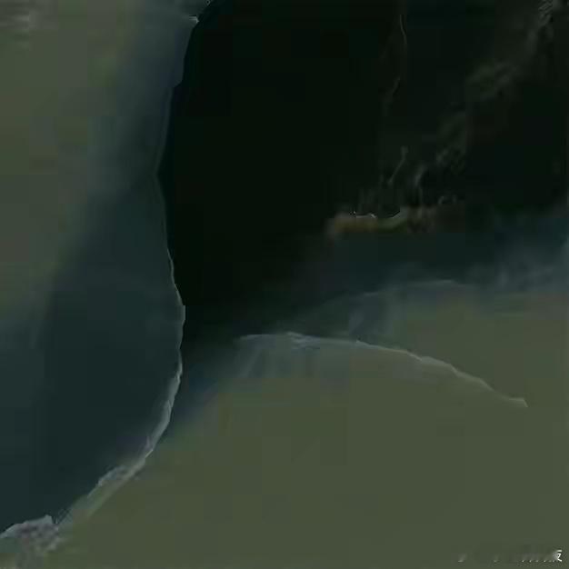 刷到谷歌新折叠屏的消息，这松绿色也太好看了吧！！不过说真的，谷歌折叠屏在国内存在