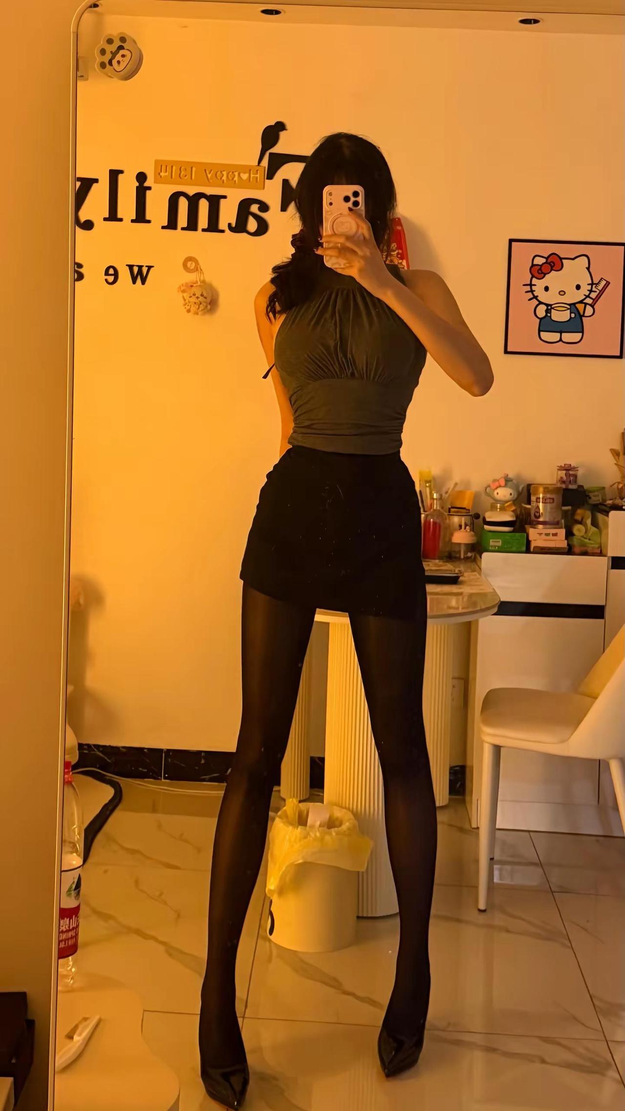 就让一米八还硬要穿高跟鞋的我们