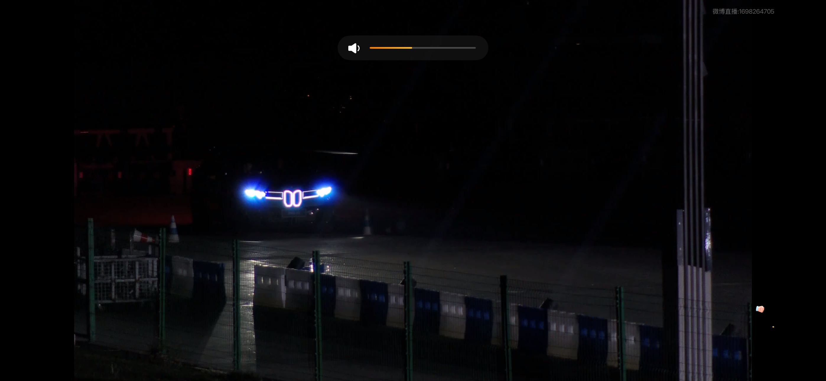 识别度这一刻宝马确实无人能敌了尤其是夜间 800米开外别人都知道你开的是新世代B