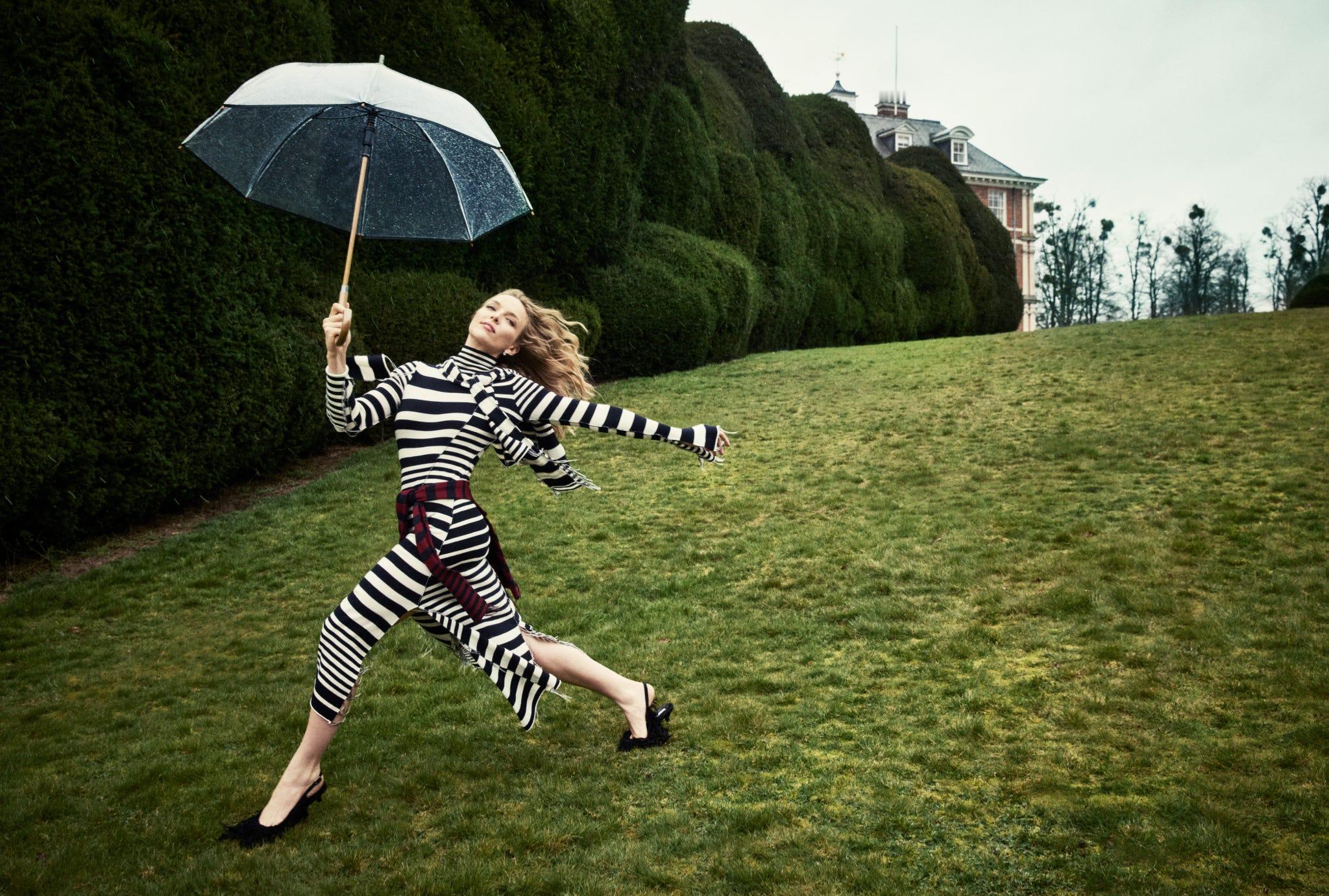 朱迪·科默《Harper's BAZAAR》英版六月刊 